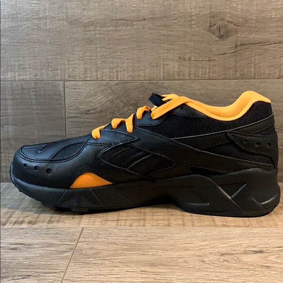 Reebok Aztrek Unisex Sneakers Black/Solar Gold - Picture 3 of 6